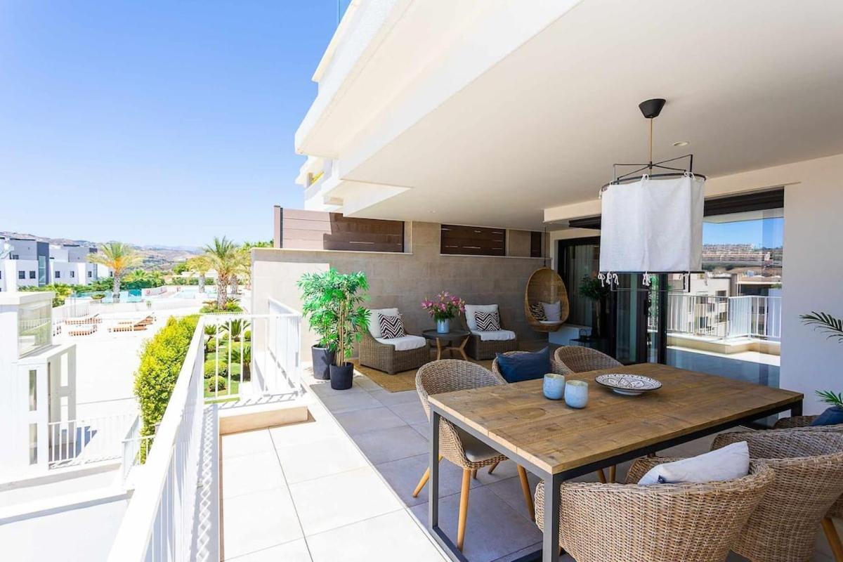 Luxury Apartment With Sea Views And Heated Pool MIJAS COSTA Buitenkant foto